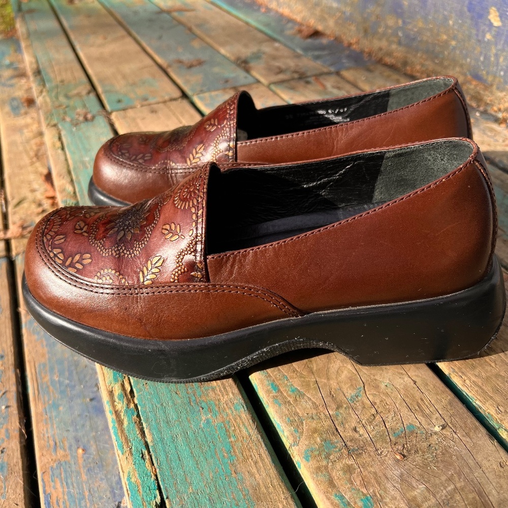 Dansko Clogs - Picture 4 of 7